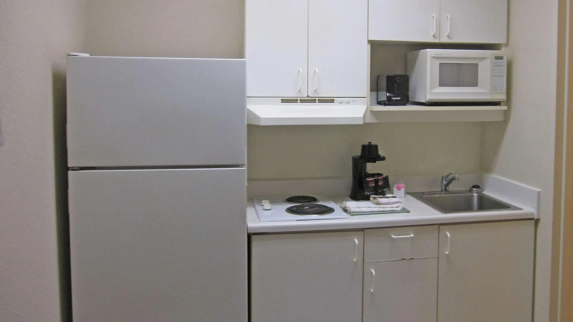 Extended Stay America Suites - Virginia Beach - Independence Blvd Hotel