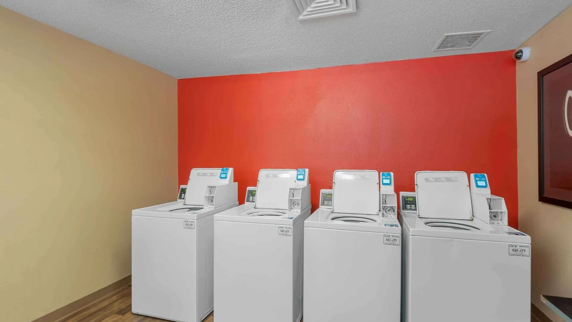 Extended Stay America Suites - Virginia Beach - Independence Blvd Hotel